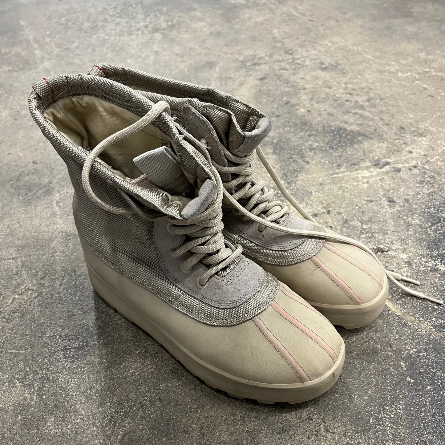 Yeezy 950 Peyote Boot