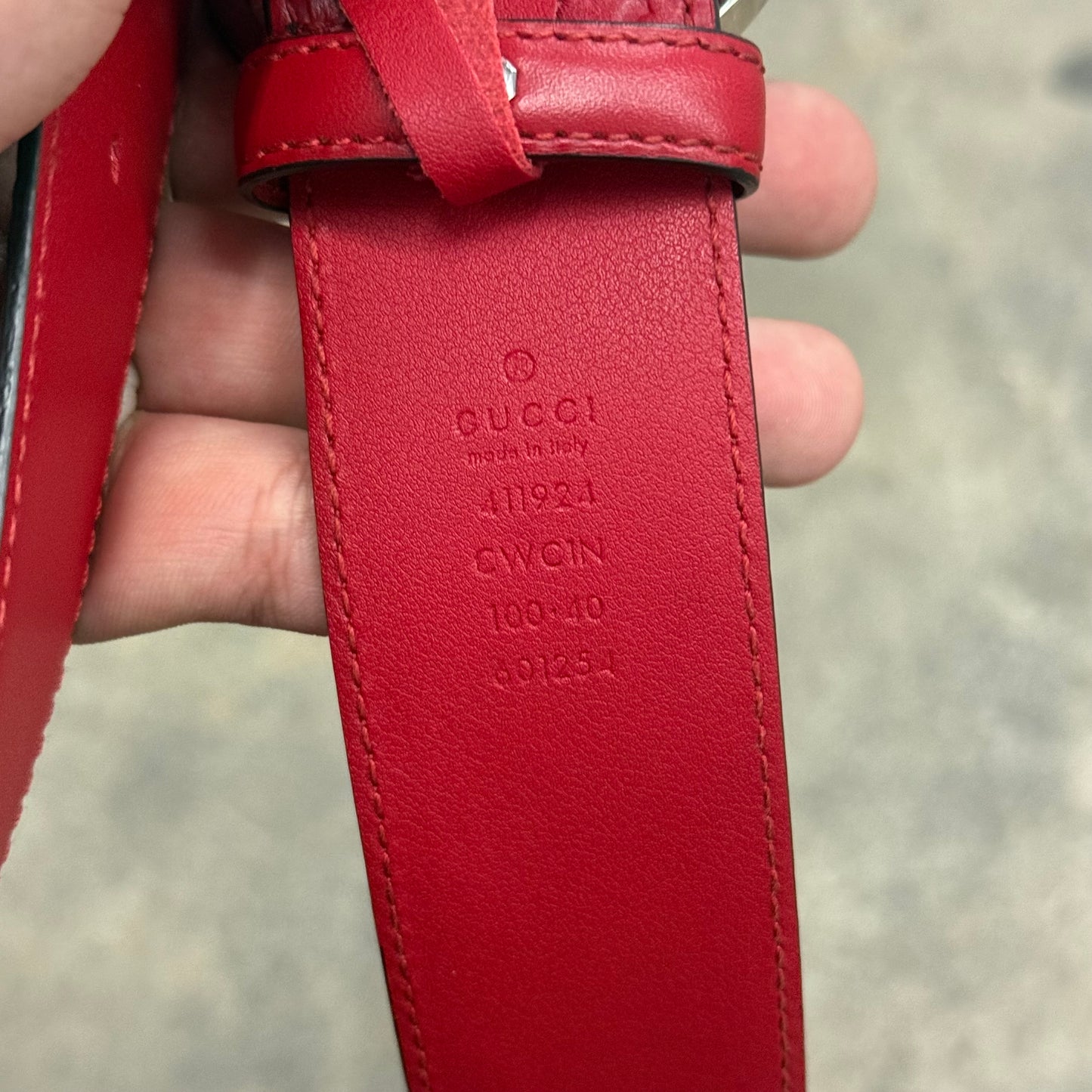 GUCCI Embossed ‘GG’ Belt in Red