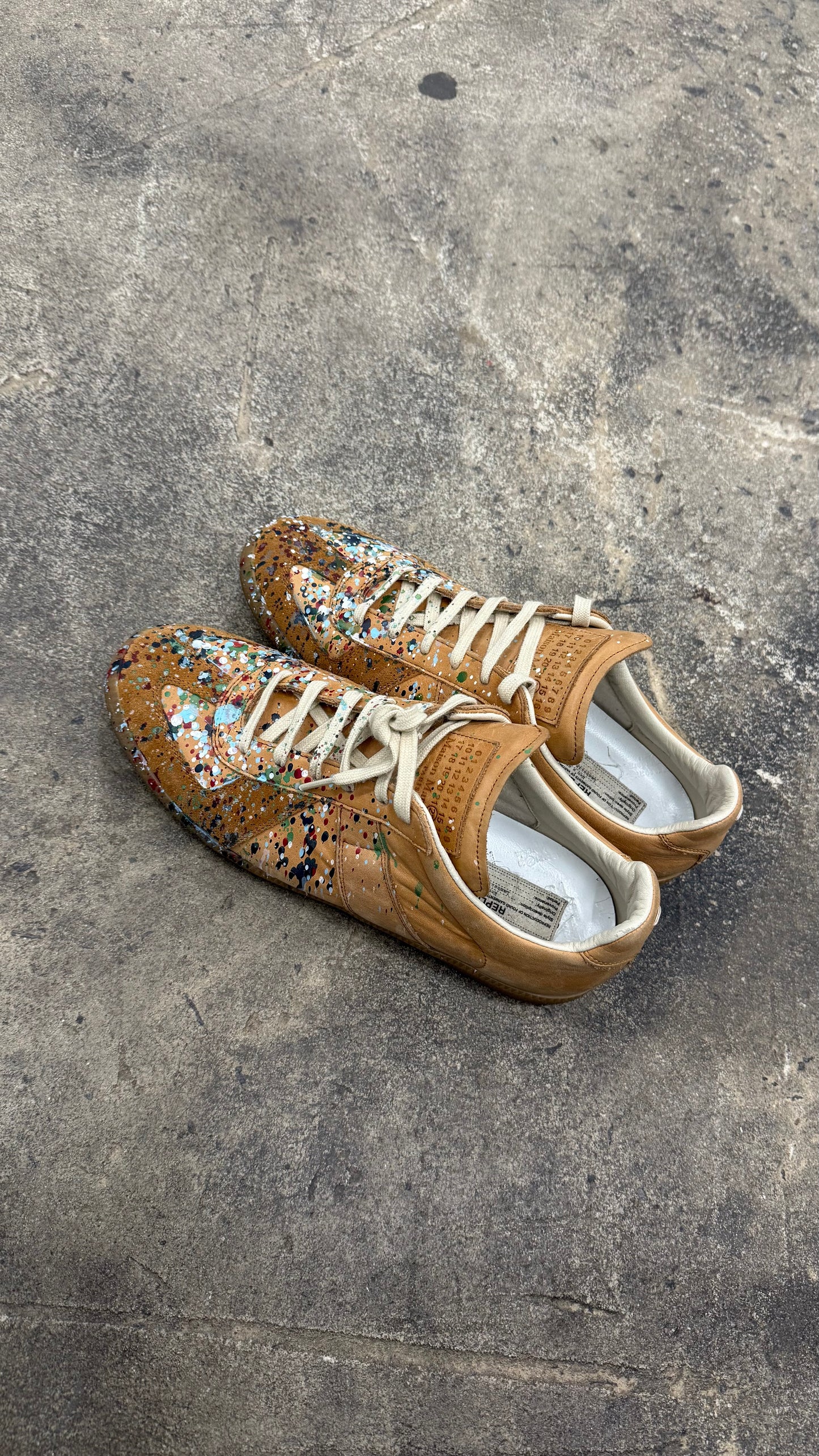 Maison Margiela Beige Splatter Paint GAT