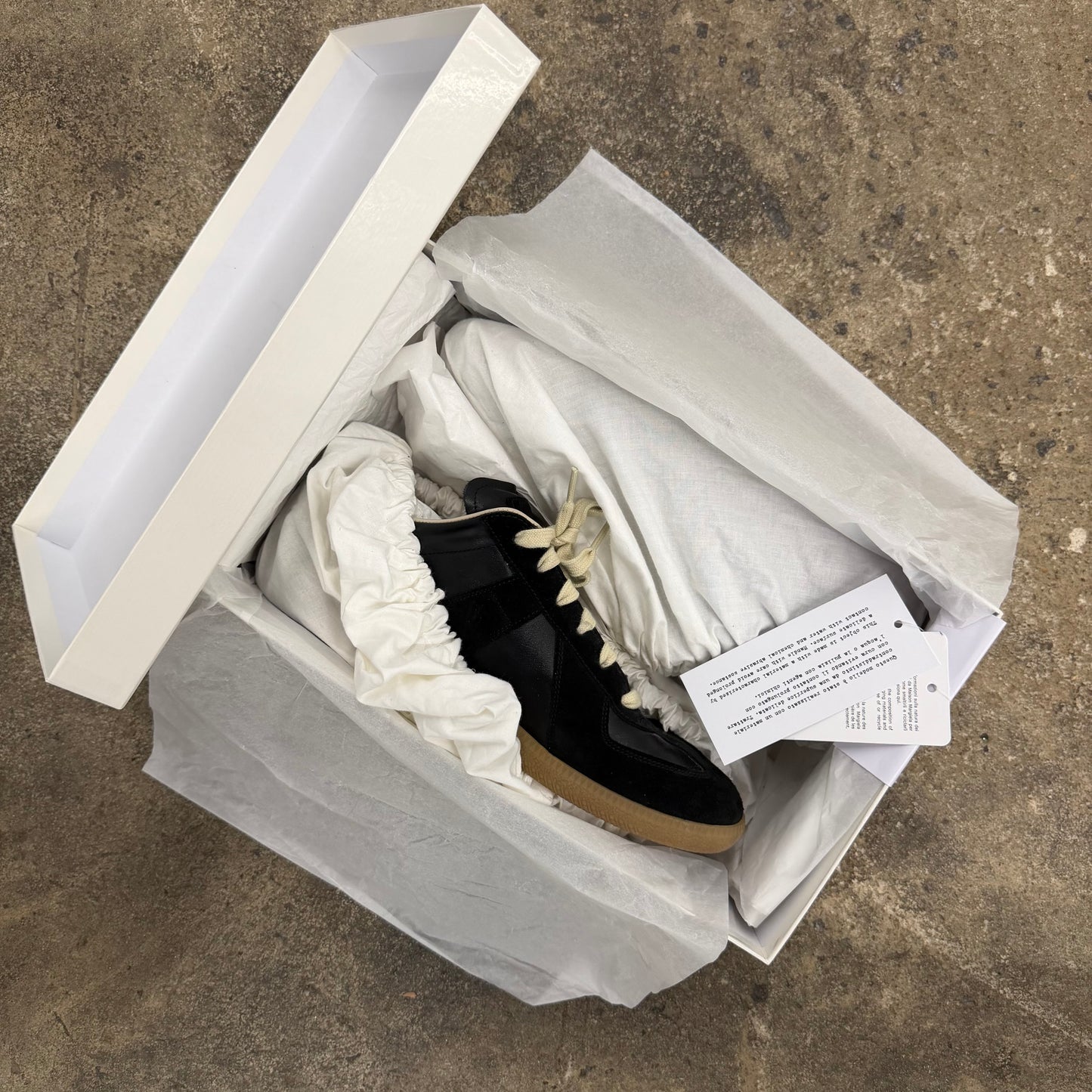 Maison Margiela Black GAT