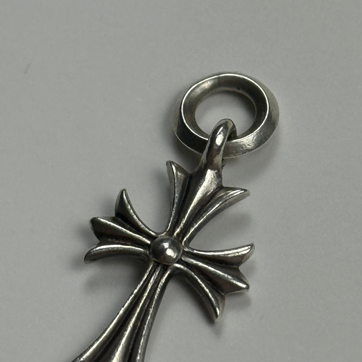 Chrome Hearts ‘Mini Cross’ Pendant