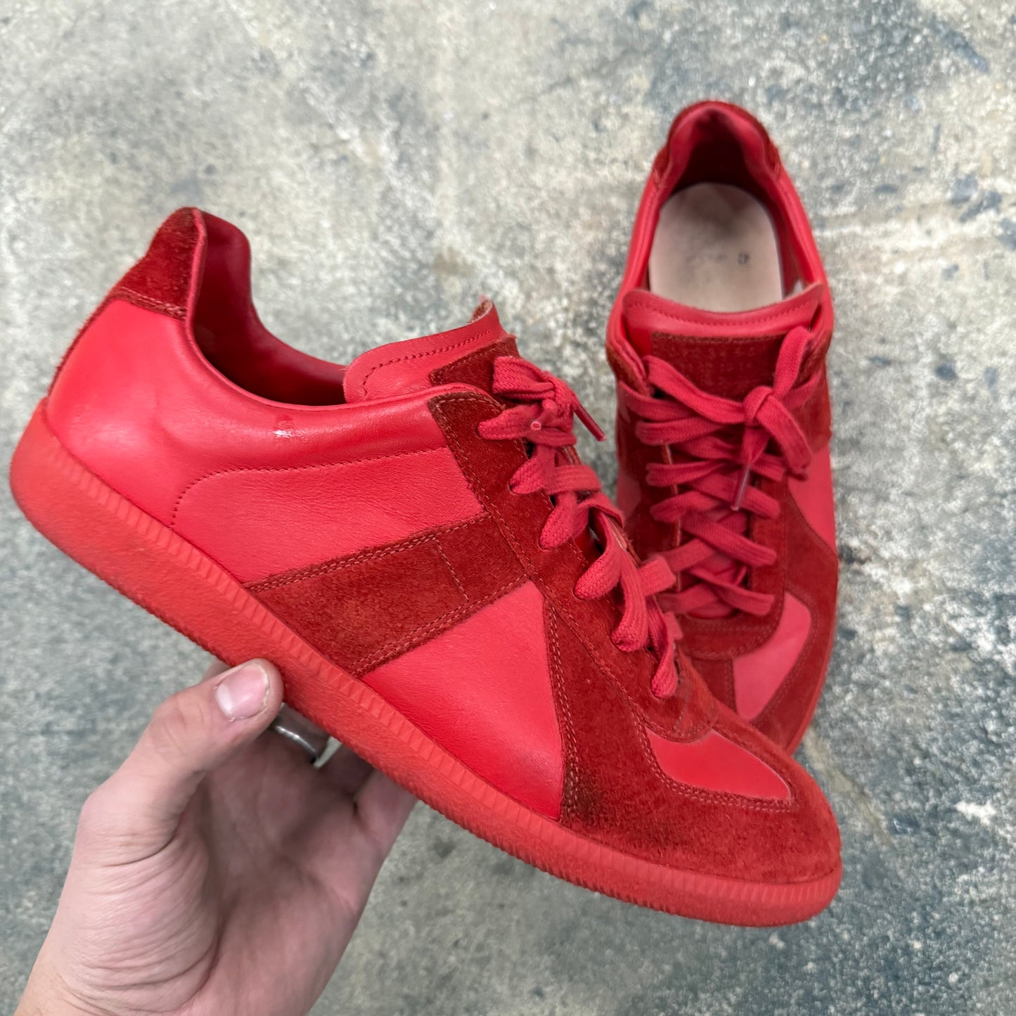 Maison Margiela GAT in Red