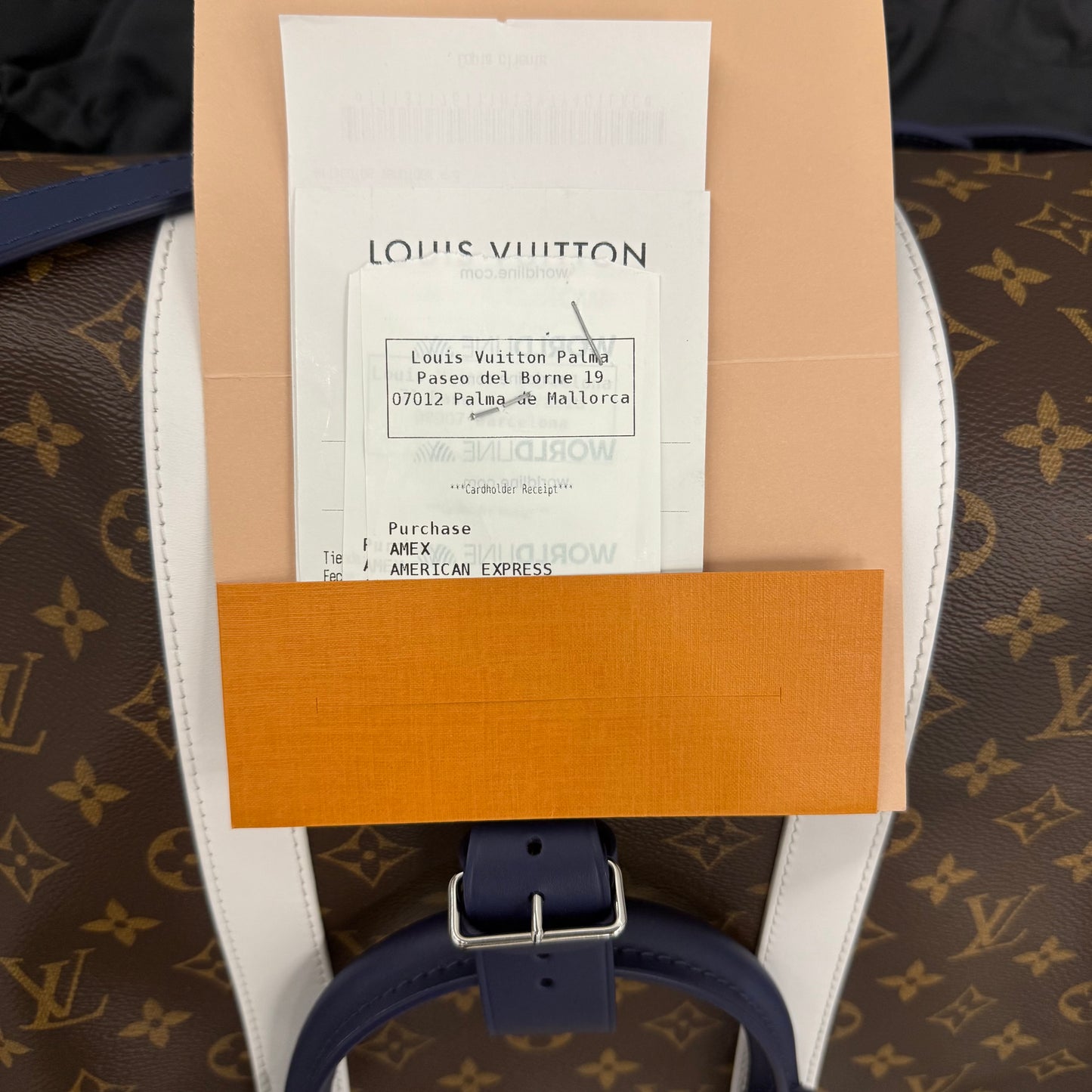 This Louis Vuitton Keepall Bandoulière 50