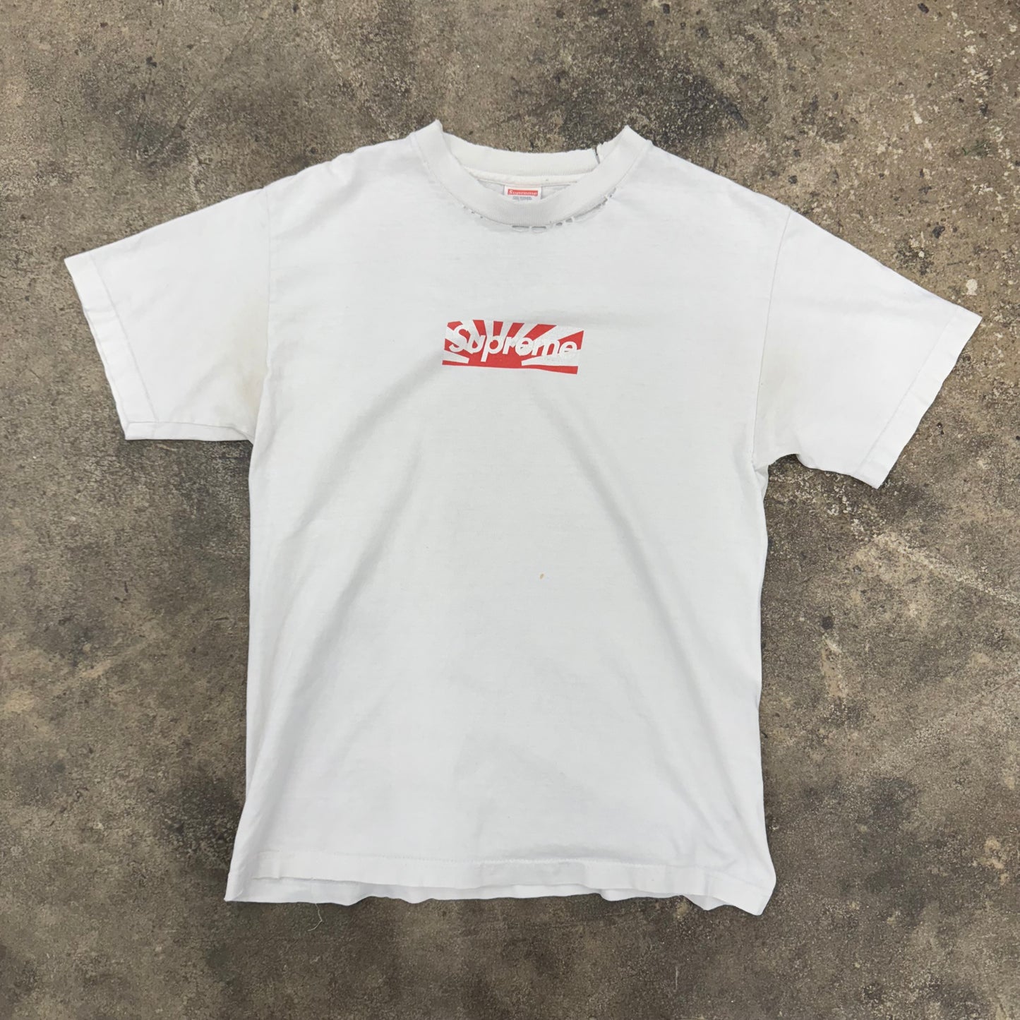 Supreme Japan Relief Box Logo tee
