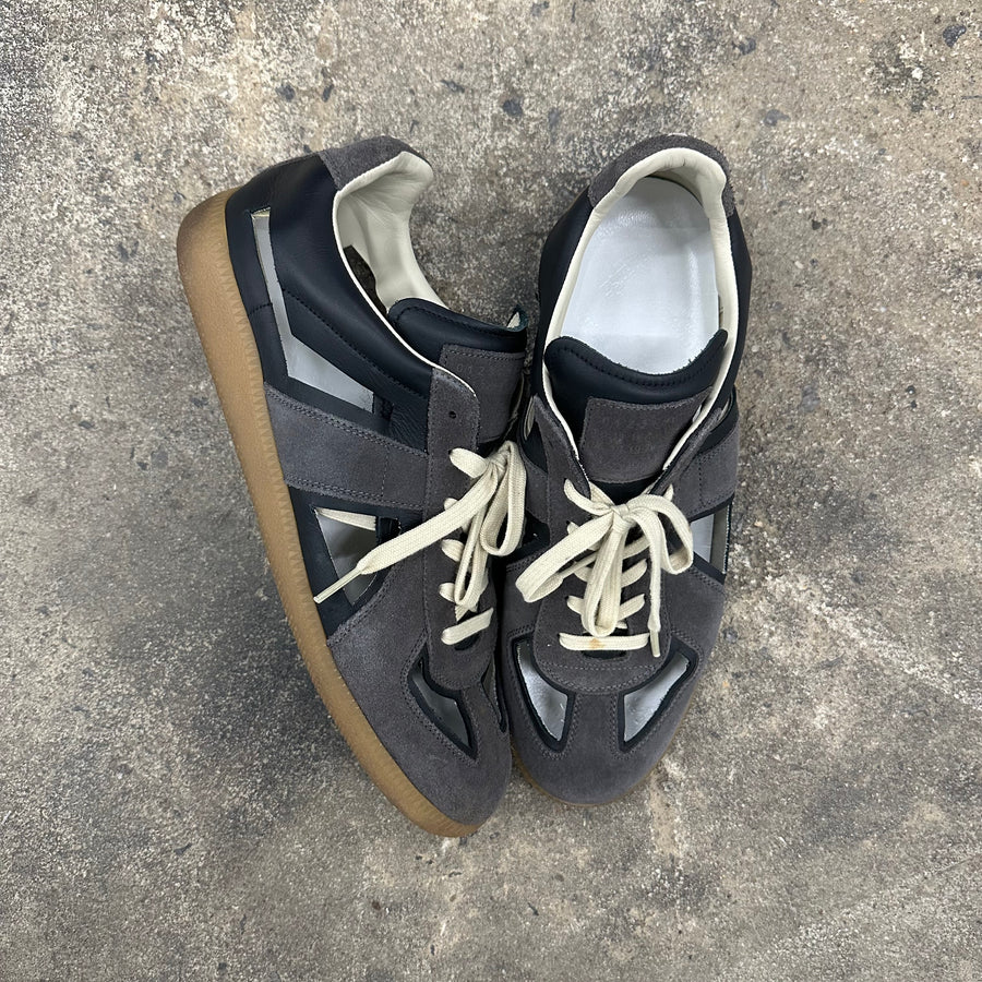 Maison Margiela Cut out GAT