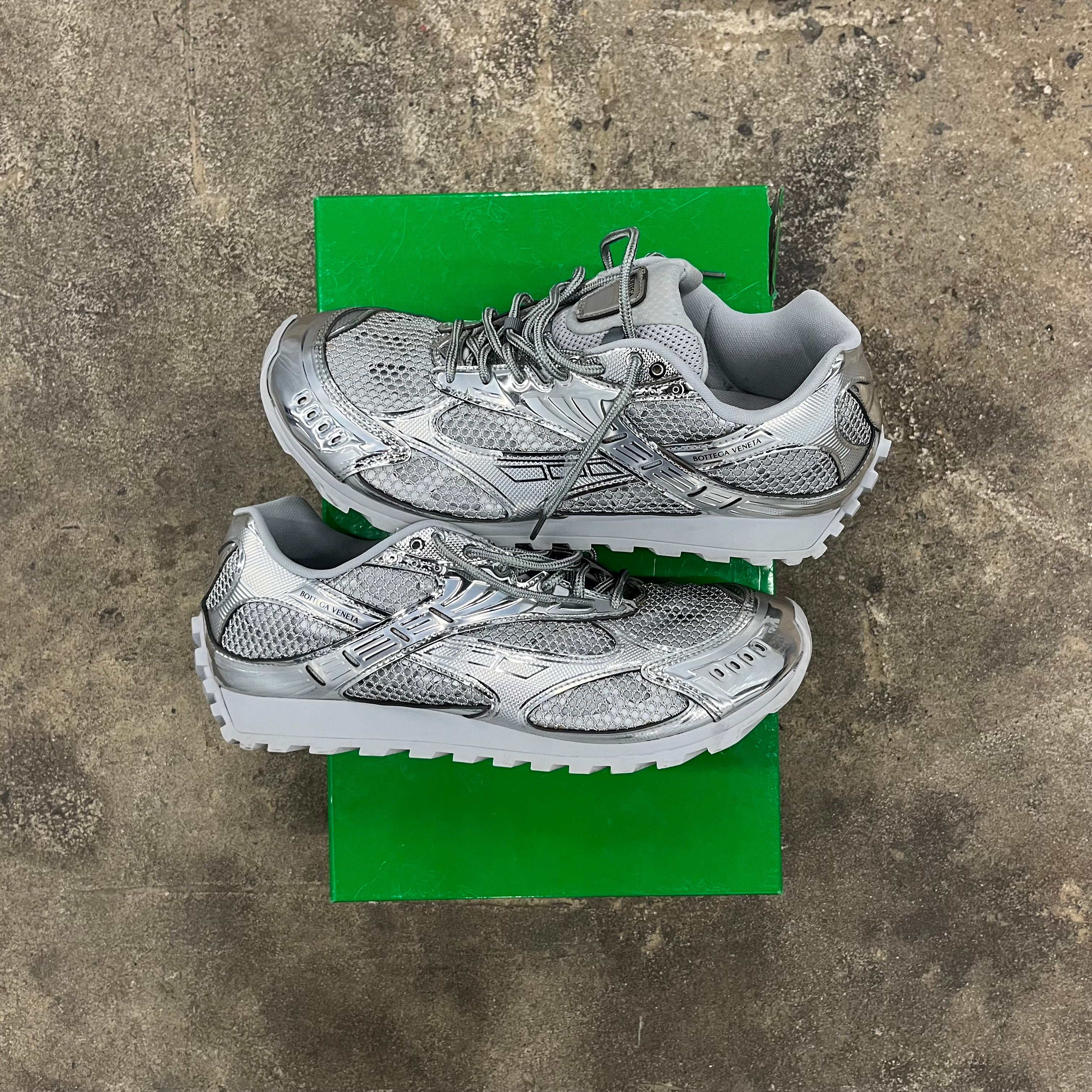 【BOTTEGA VENETA】Orbit Sneakers/追跡+関税+全国送料込み EII879_in_l.jpg