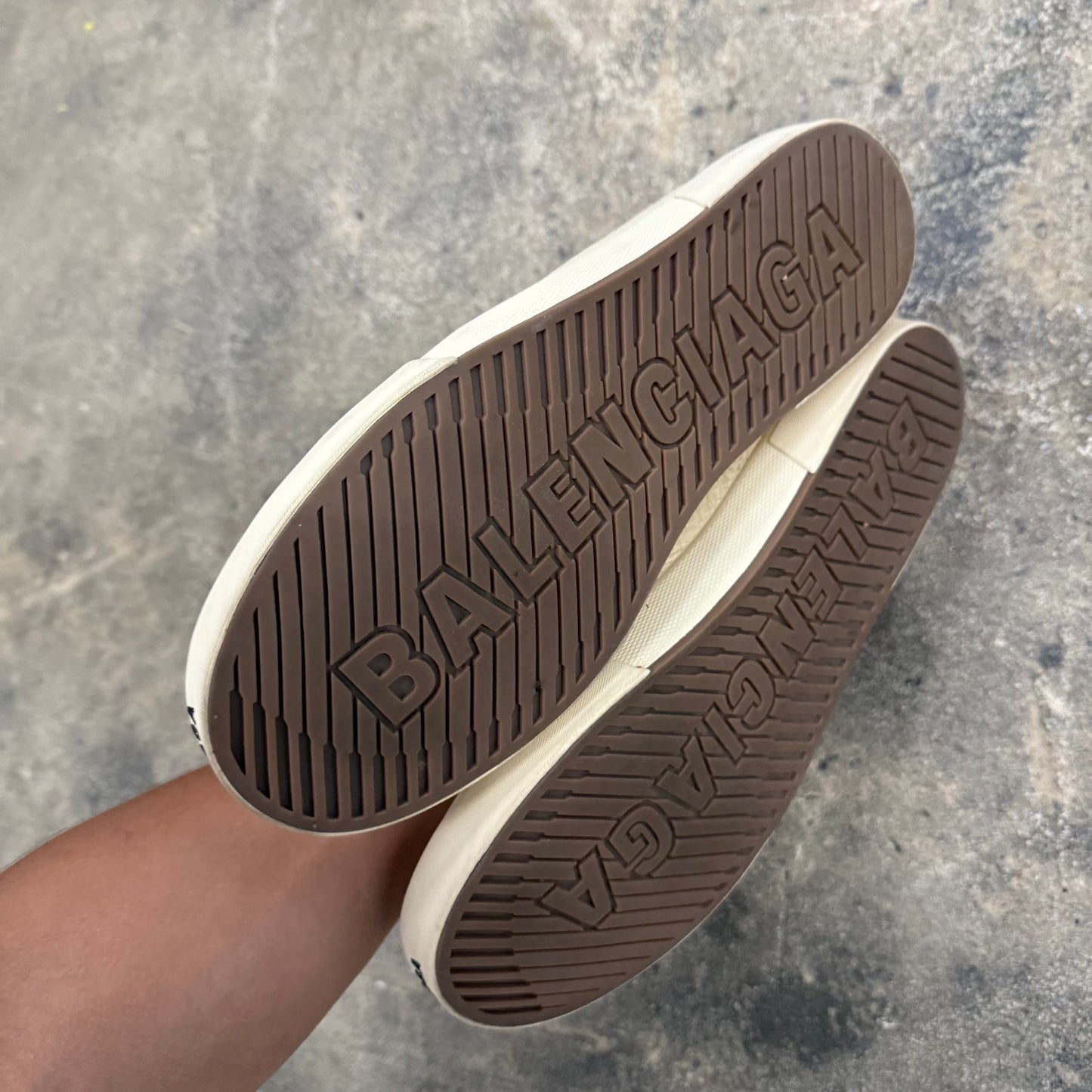 Balenciaga ‘Paris’ Sneaker