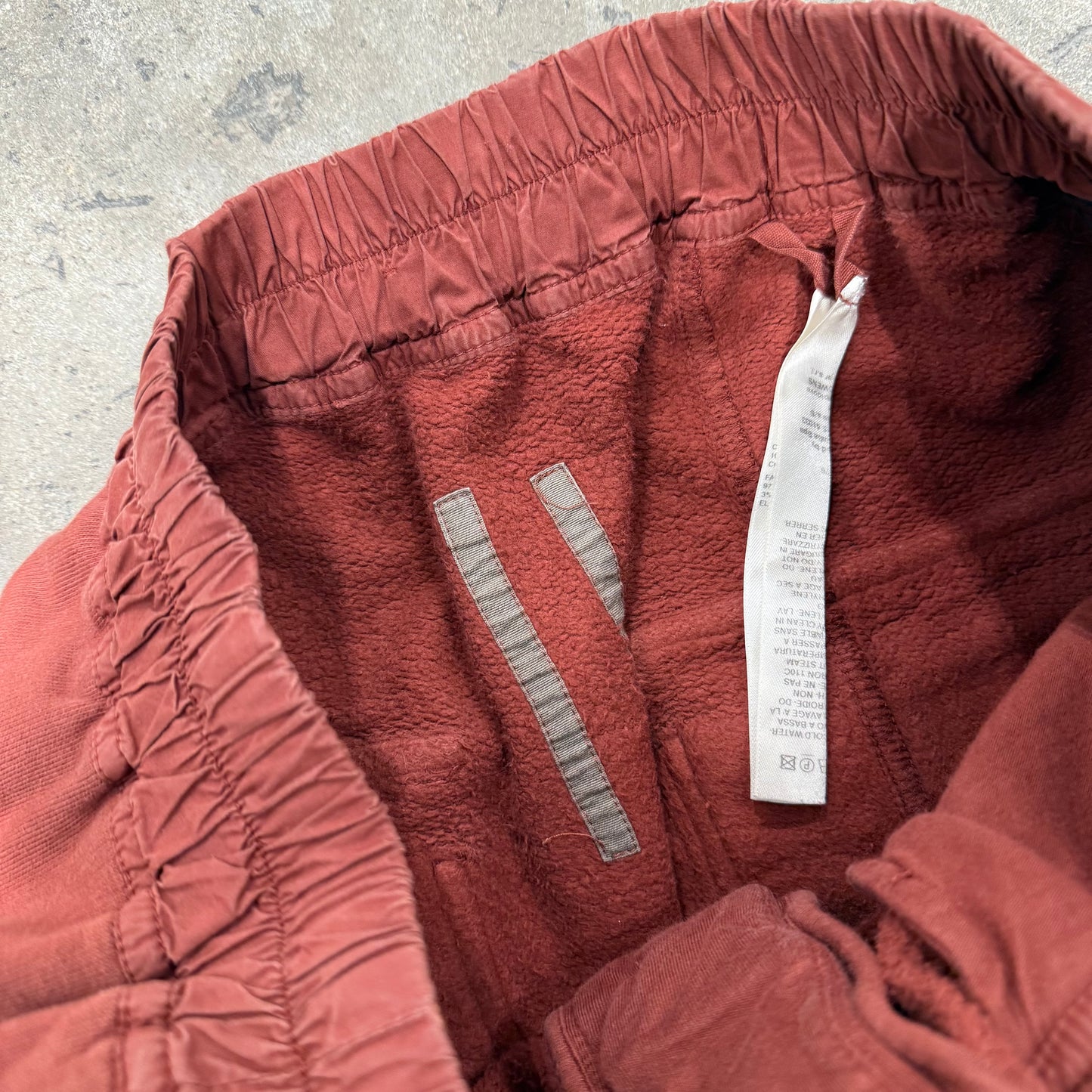 Rick Owens ‘Burgundy’ Pod Shorts