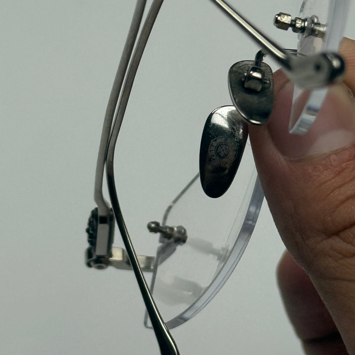 Chrome Hearts SOFFFFFFFFERS II
Rimless Silver Frames