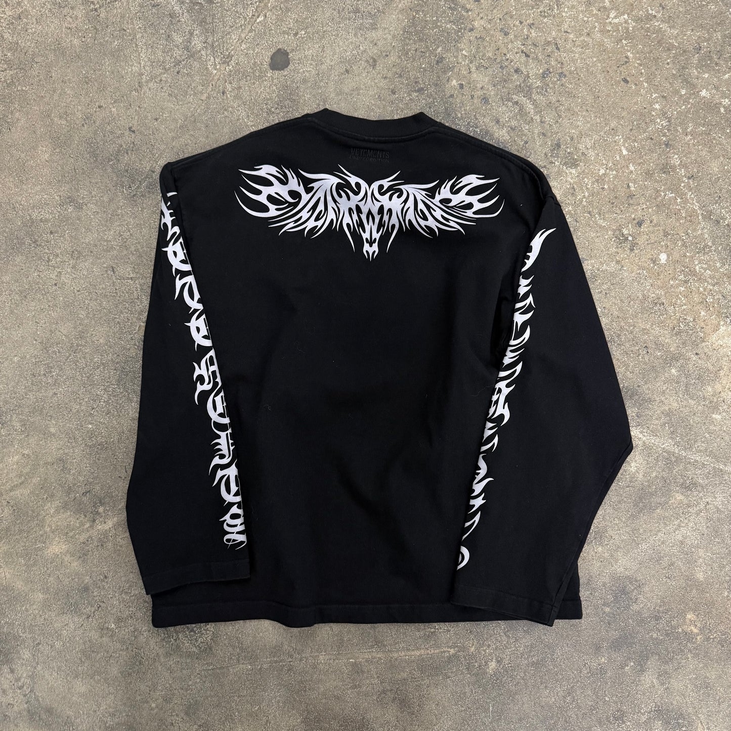 VETEMENTS Tribal Longsleeve