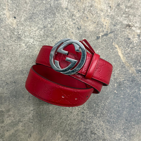 GUCCI Embossed ‘GG’ Belt in Red