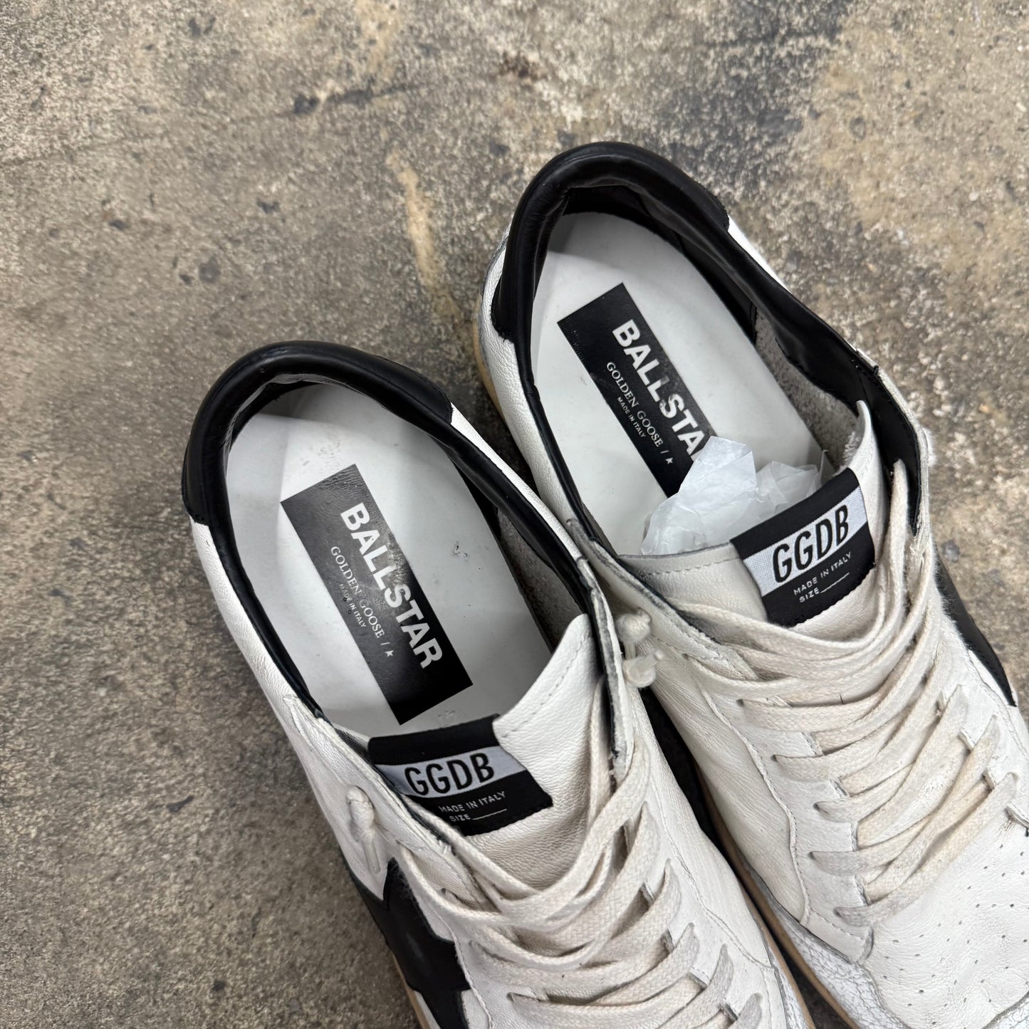 Golden Goose ‘Black’ Ballstar