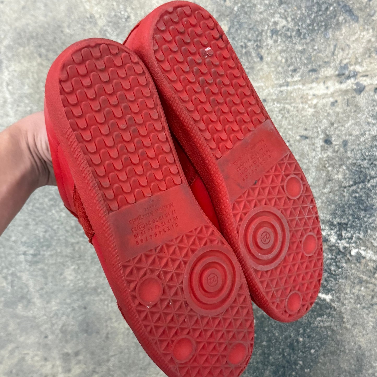 Maison Margiela GAT in Red
