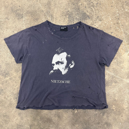 ENFANTS RICHES DEPRIMES NIETZSCHE TEE