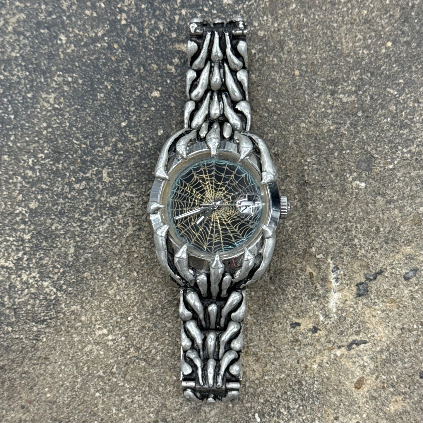 Alabaster Industries Spiderweb Watch